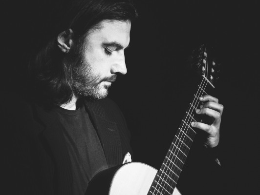 Concert: Classical Guitar performance by Yiannis Giagourtas